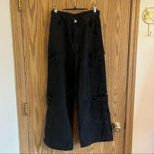 black cargo jeans